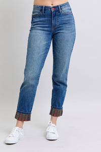 JUDY BLUE: Plaid Print Cuff Straight Leg Jeans with Pockets