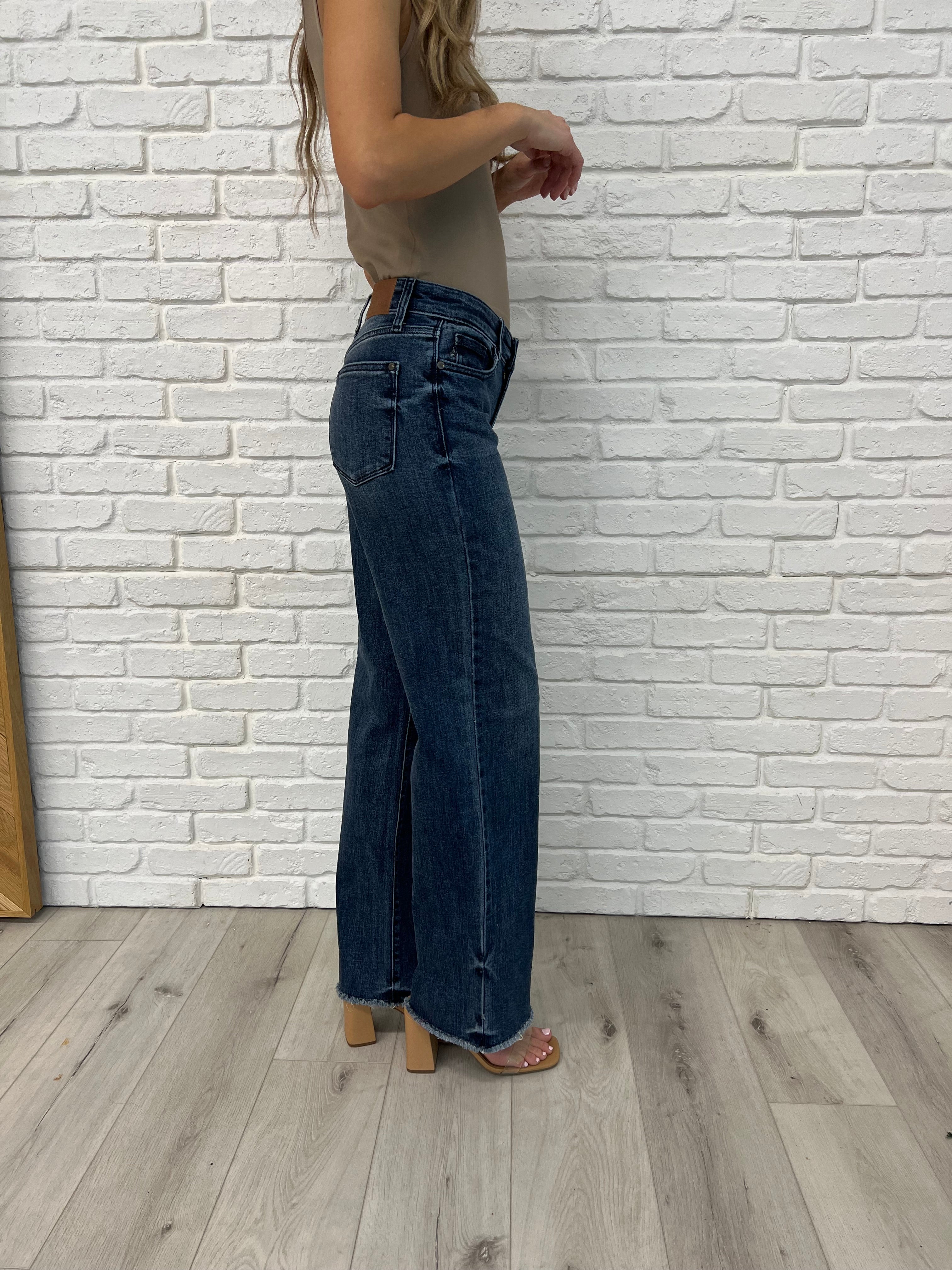 JUDY BLUE: Addie Mid Rise Vintage Wash Wide Leg Jeans