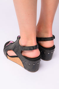 Carley Wedge Sandals in Black Metallic