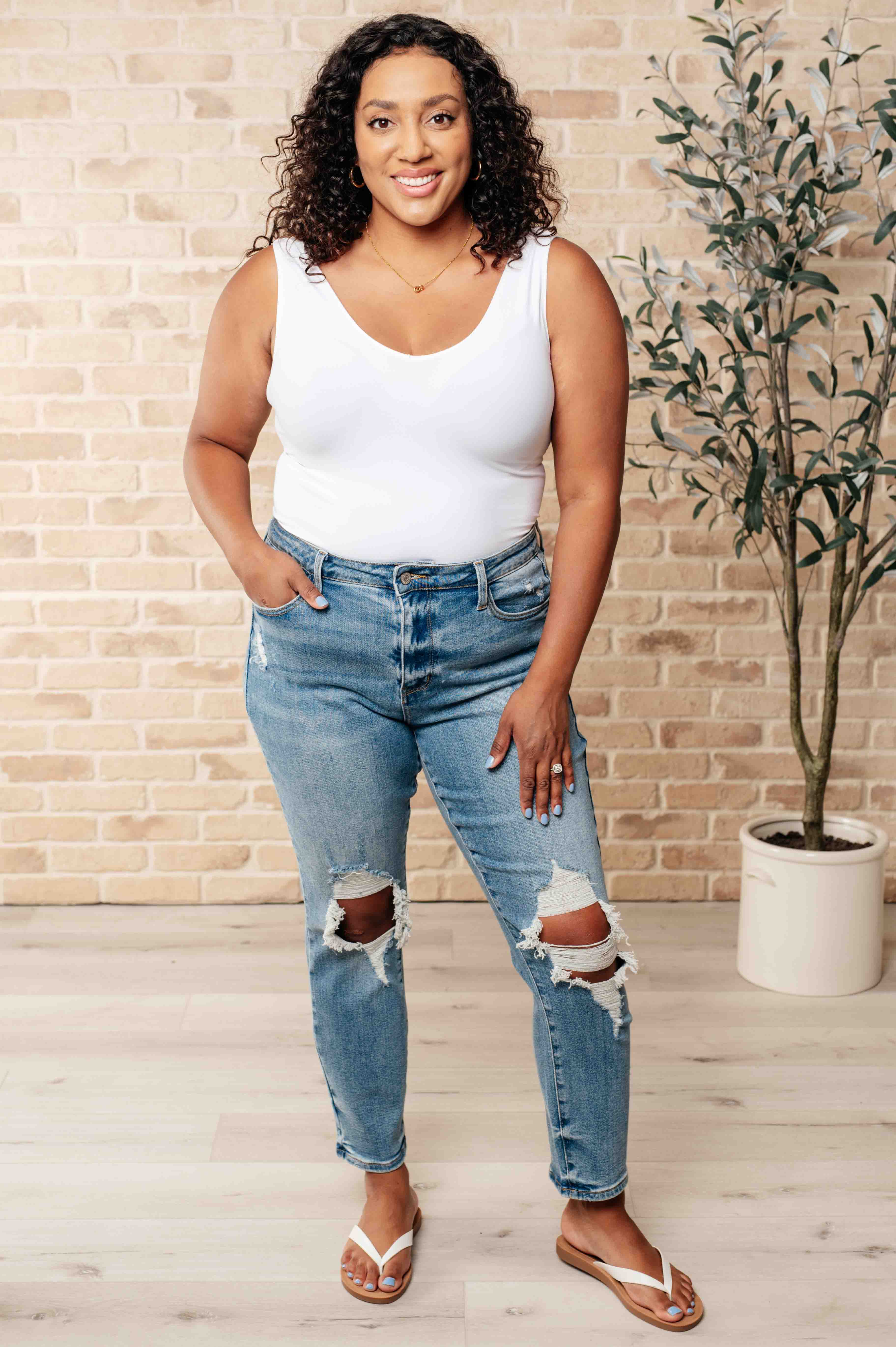 JUDY BLUE: Frankie High Waist Distressed Boyfriend Jeans