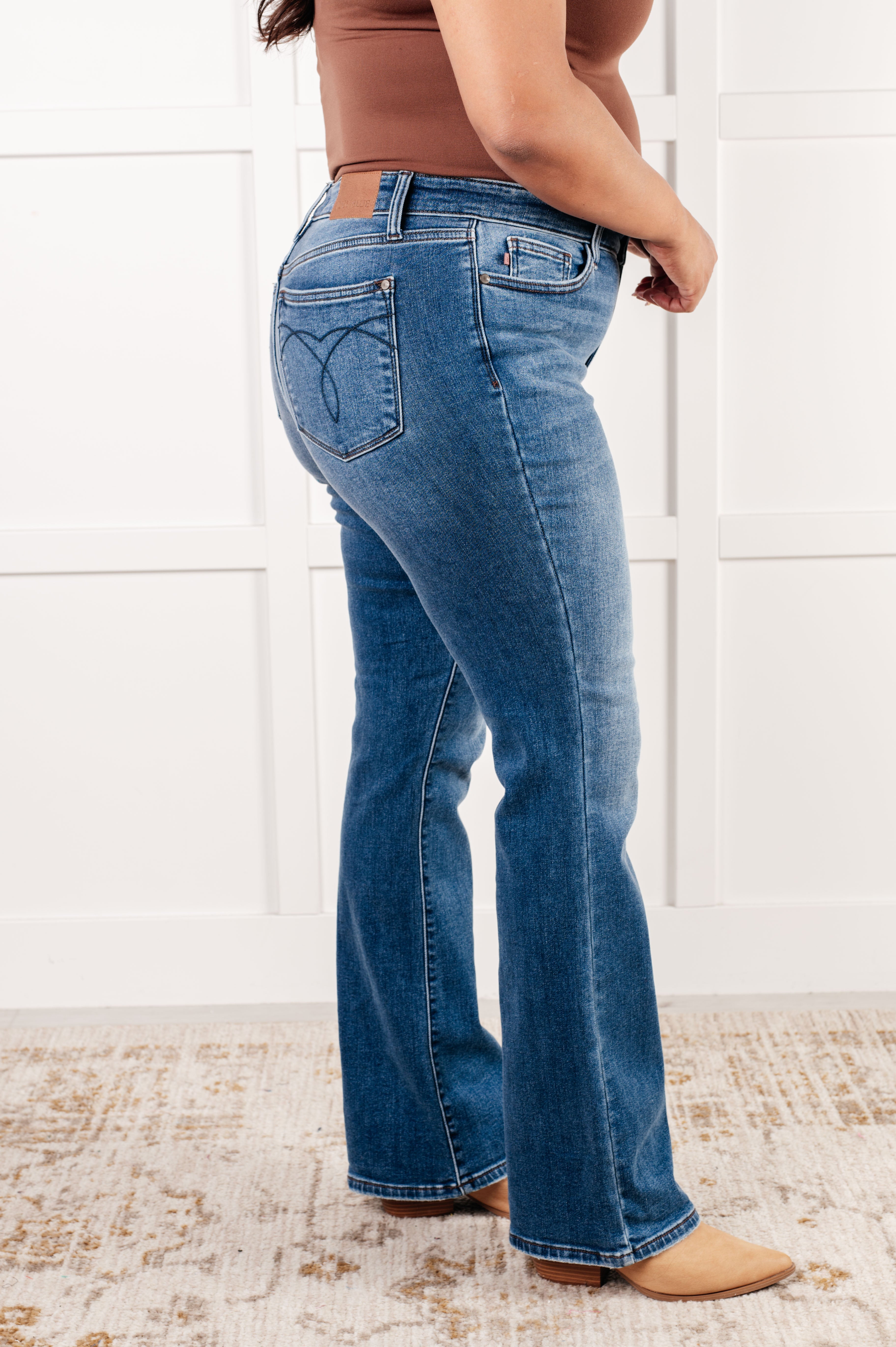 JUDY BLUE: Hannah Mid Rise Thermal Bootcut Jeans