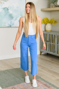 JUDY BLUE Lisa High Rise Control Top Wide Leg Crop Jeans in Sky Blue