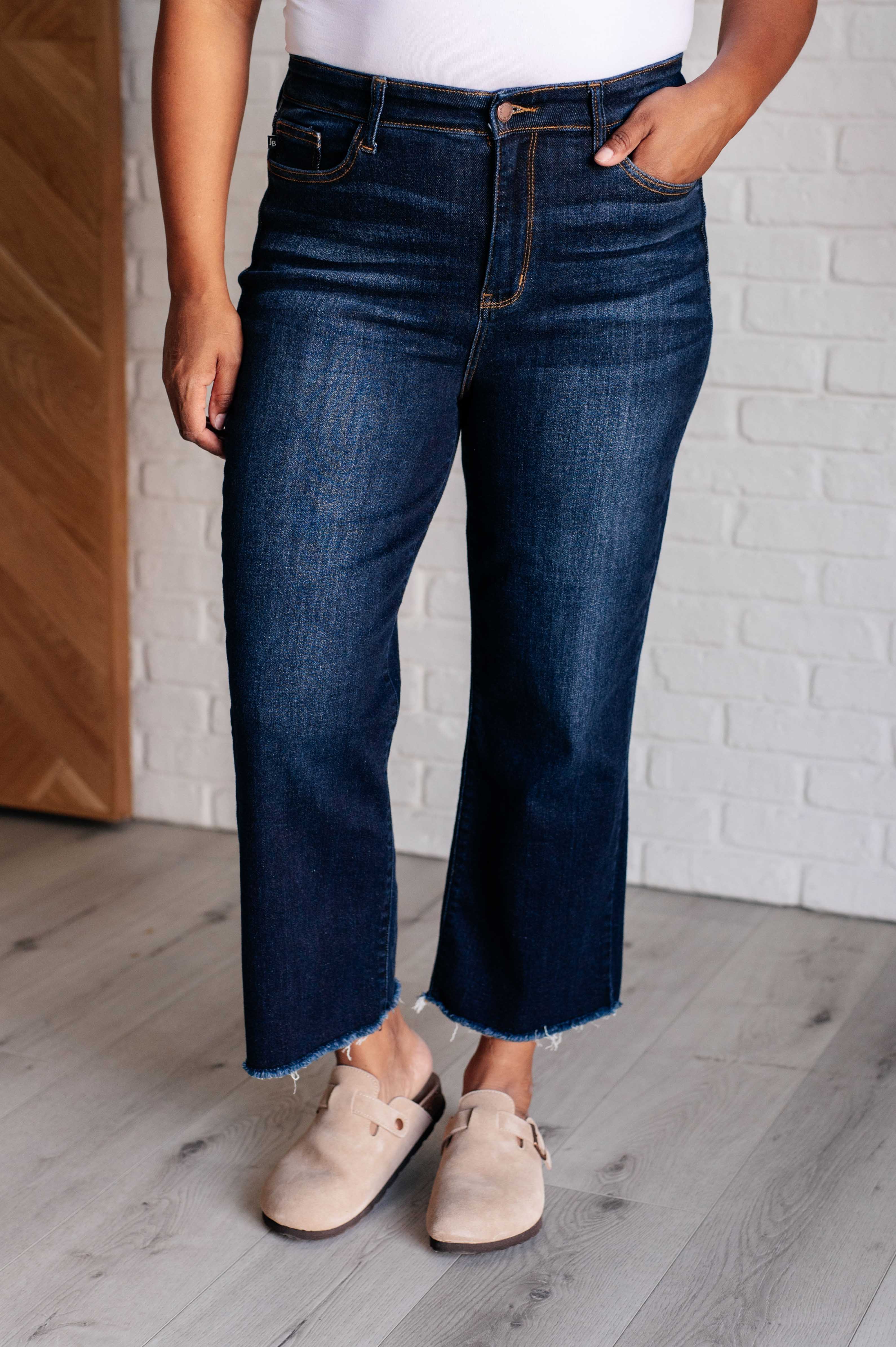 JUDY BLUE: Madeline High Rise Cropped Wide Leg Jeans