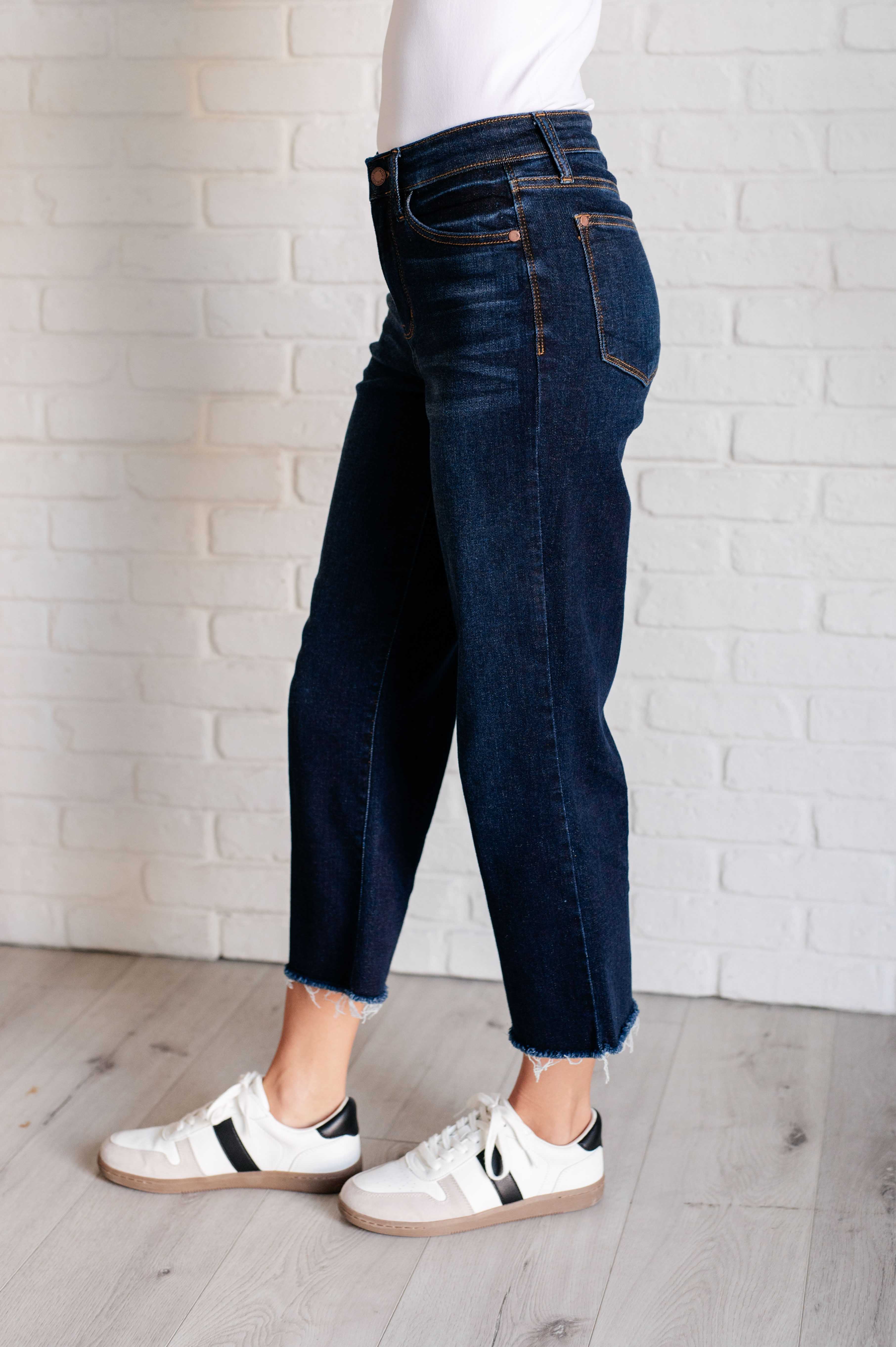 JUDY BLUE: Madeline High Rise Cropped Wide Leg Jeans