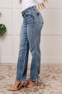 JUDY BLUE: Quinn Mid Rise Cell Phone Pocket Dad Jeans