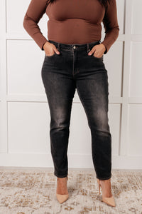 JUDY BLUE: Rita Mid Rise Control Top Slim Jeans