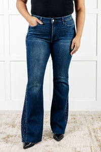 JUDY BLUE: Shannon Mid Rise Rhinestone Detail Flare Jeans