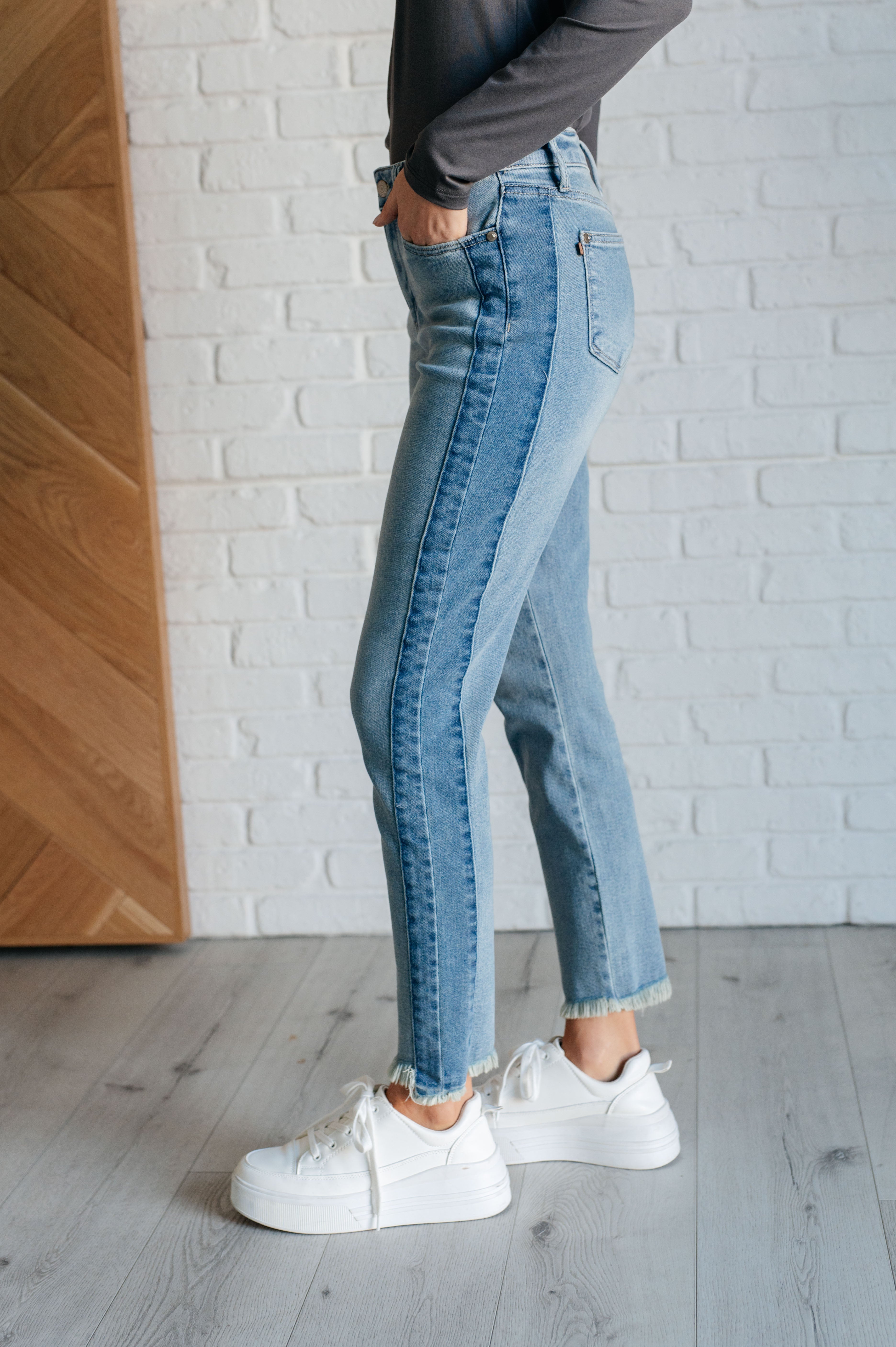 JUDY BLUE: Susan High Rise Side Panel Detail Slim Jeans