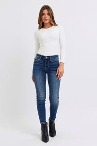 JUDY BLUE: Mid-Rise Waist Skinny Jeans with Thermal Lining