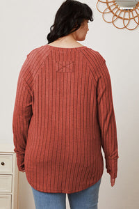 Ribbed Thumbhole Sleeve T-Shirt