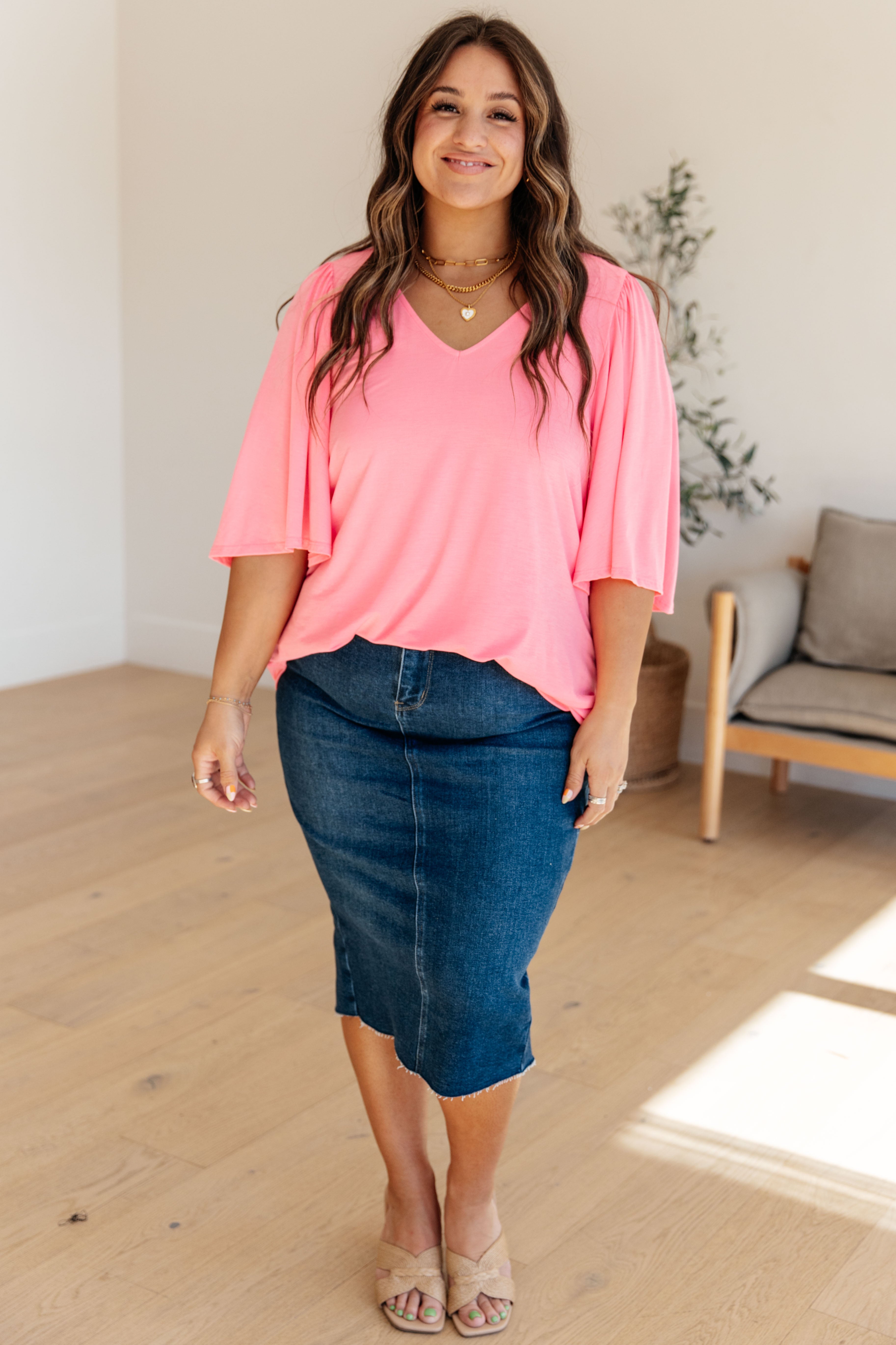 Cali Blouse in Neon Pink