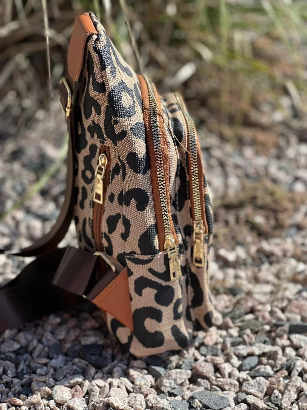 Leopard Swing Shoulder Bag